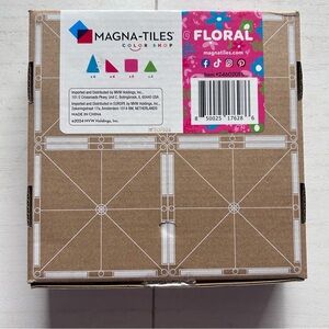 NIB Magna-Tiles 20 Piece Multicolor Floral Building Set Sealed Box